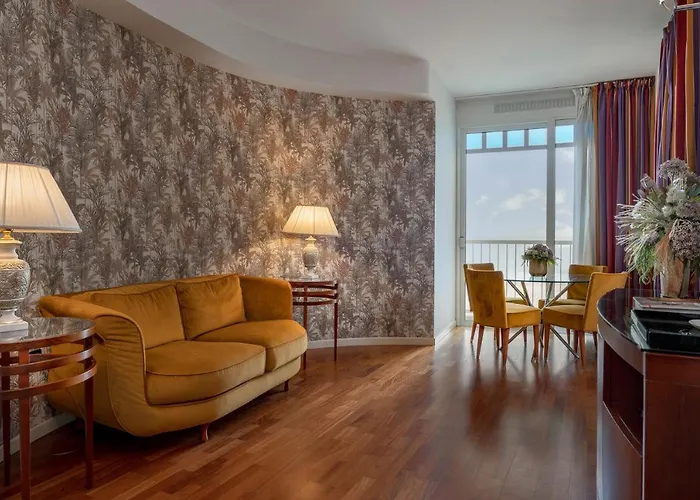 Hotell Savoia