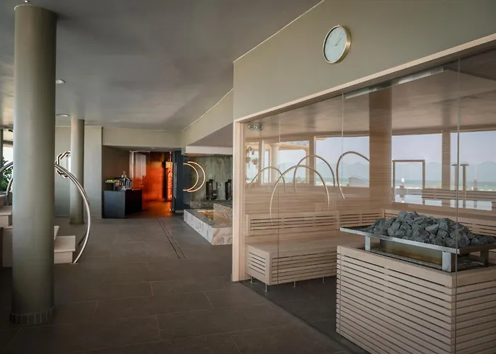 Savoia Hotell 4*