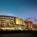 Savoia ホテル 4*